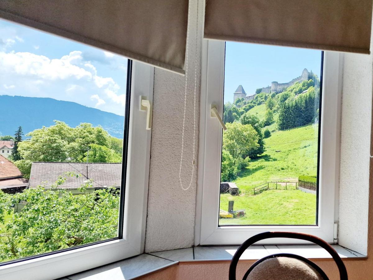 ホテル Lerchenhof フリーザッハ エクステリア 写真